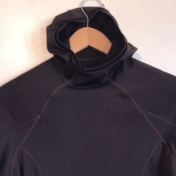 Sugoi womens long sleeve hooded performance shirt cycling running burgundy Small - Picture 2 of 10